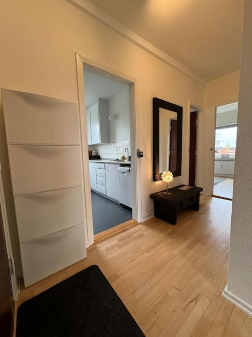 Stor Og Lys Lejlighed I Hjertet Af Holstebro Buitenkant foto